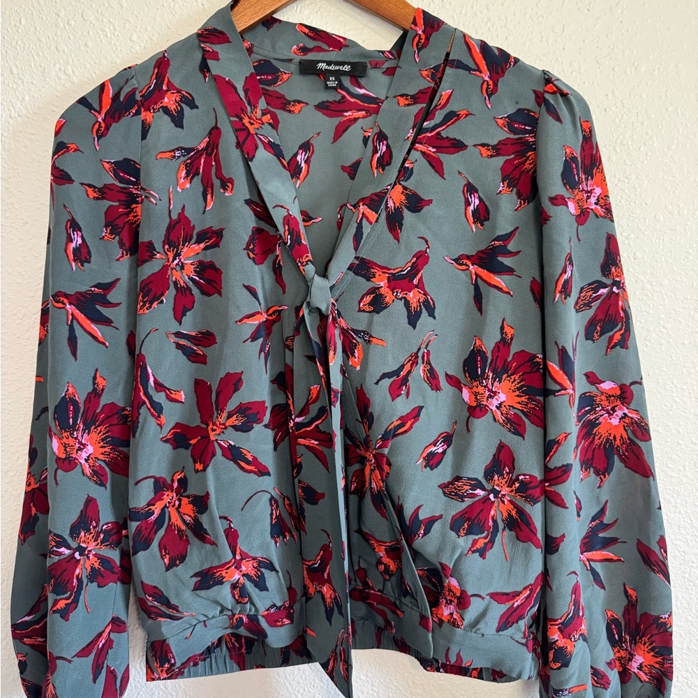 Madewell Floral Tie-Front Blouse‎ - Red and Green (0021)